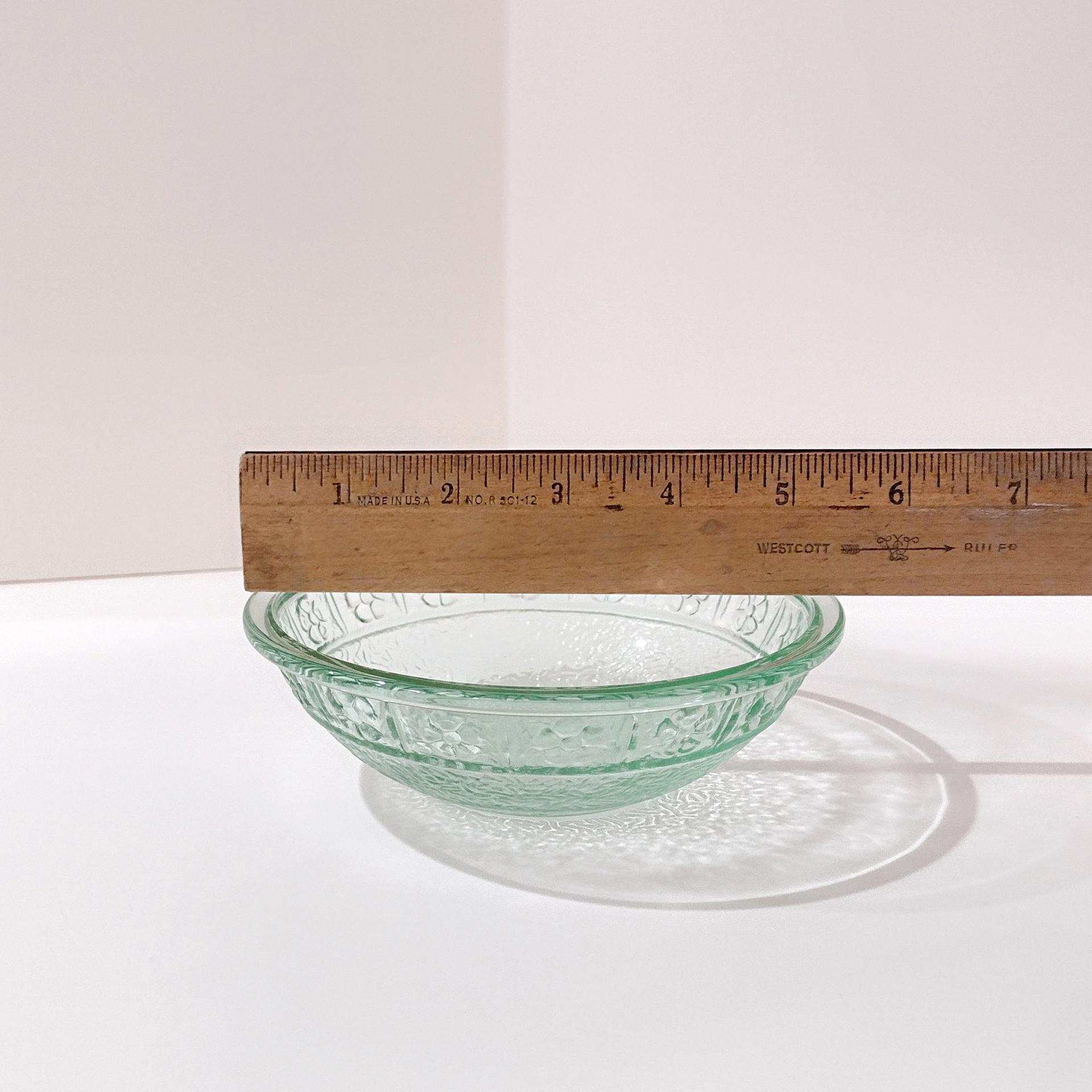 Vintage Green Recycled Glass Bowls with Embossed Daisy Flower Design, Set of Four