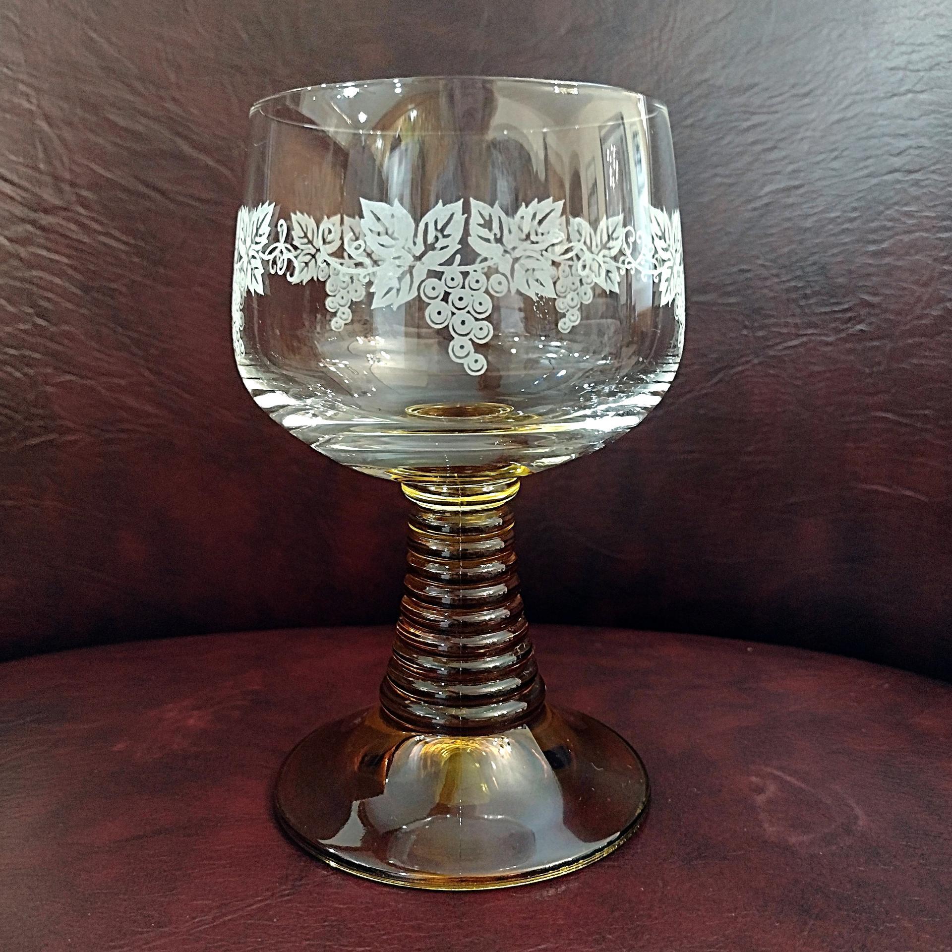Vintage Amber Roemer Crystal Wine Glasses with Etched Grapevine Design, Set of 4,  Schott-Zwiesel Beehive German Roemer Coupe Wine Glass