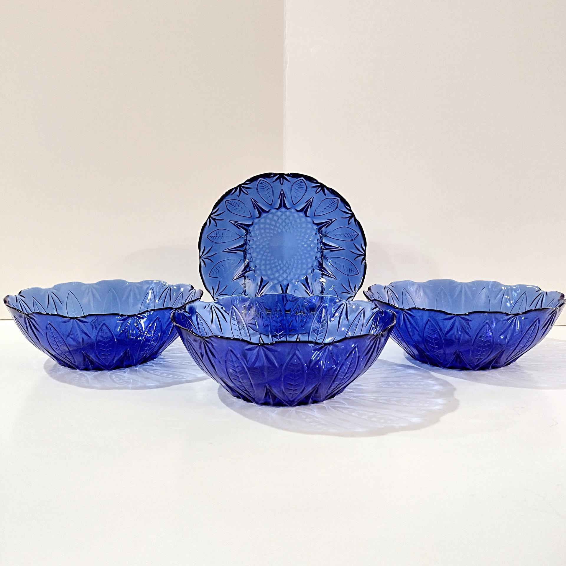 Vintage Arcoroc France Avon Royal Sapphire Cereal Soup Bowls, Set of Four, Cobalt Blue Bowls