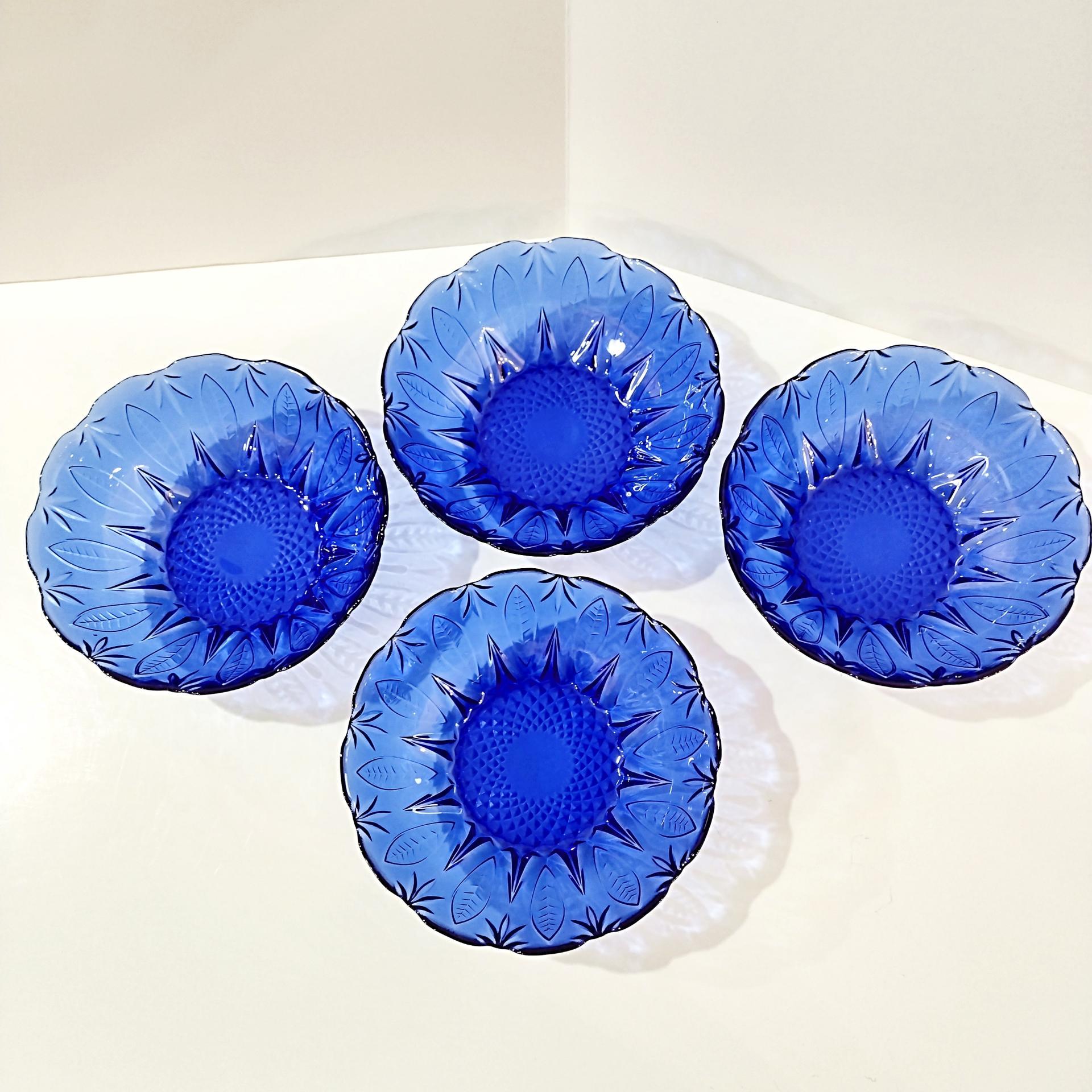 Vintage Arcoroc France Avon Royal Sapphire Cereal Soup Bowls, Set of Four, Cobalt Blue Bowls