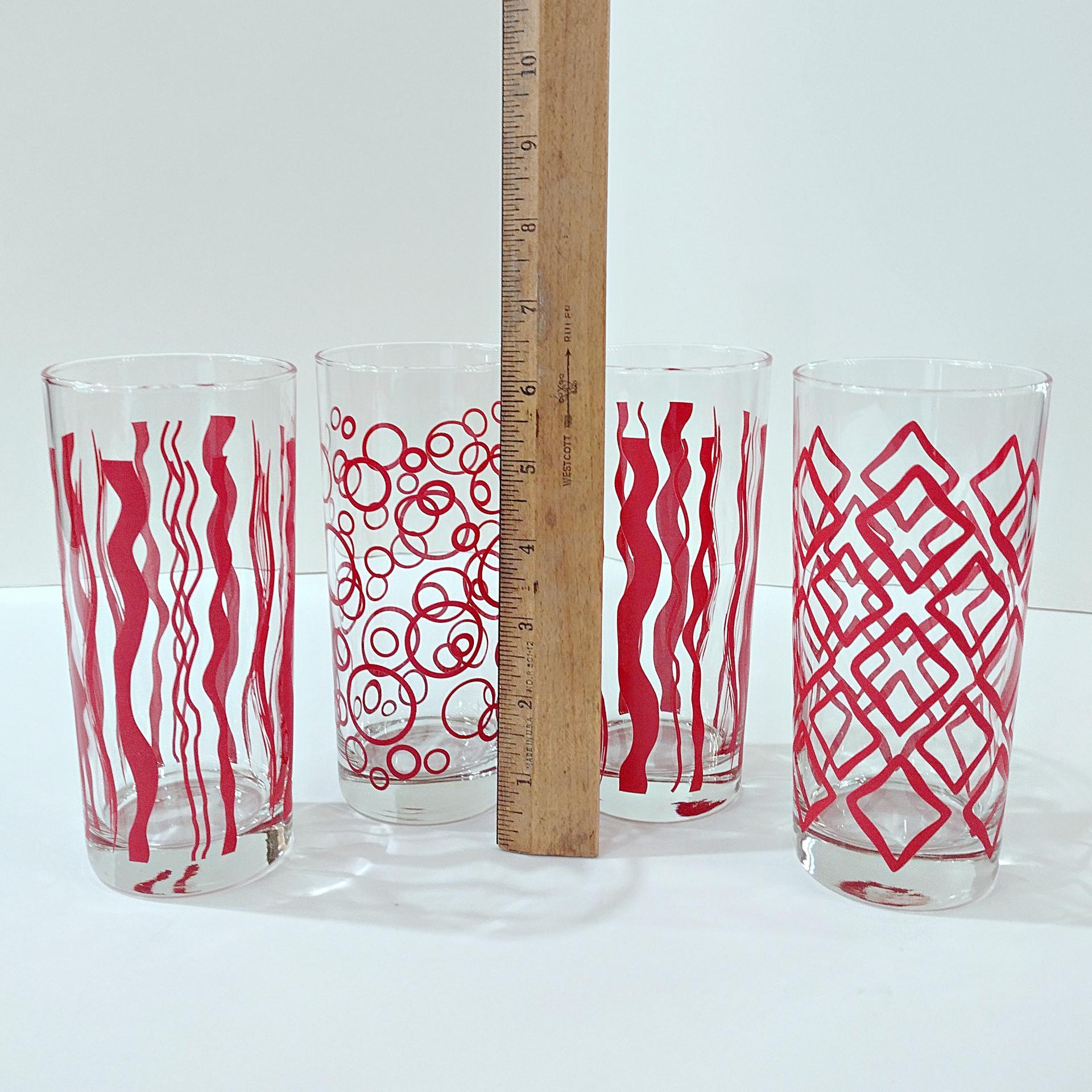 Vintage MCM Red and White Geometric and Wavy 16 Ounce Glass Tumblers, Set of 4, Retro Barware
