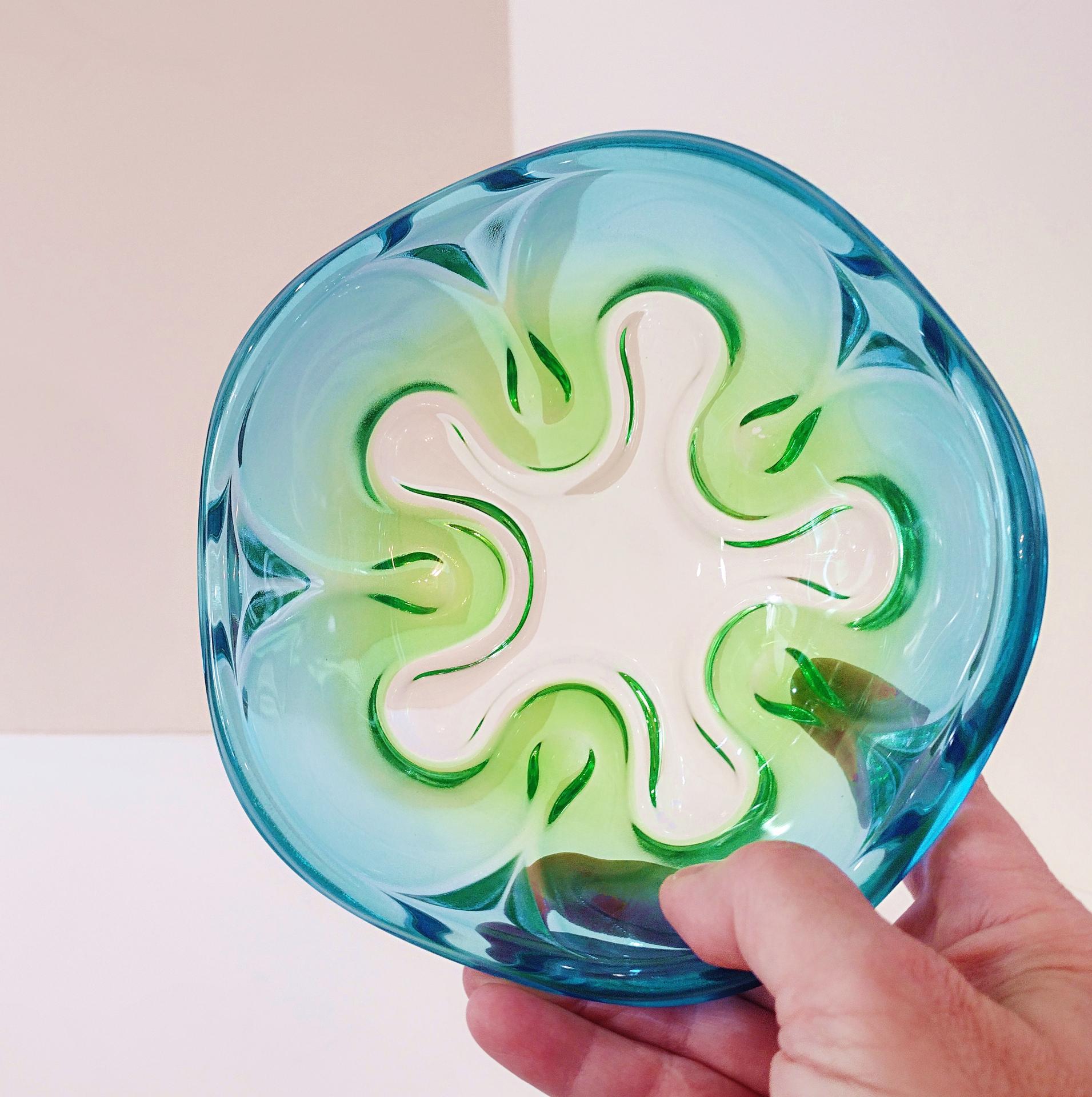 s新品SARGASSO GLASS BOWL | green VINTAGE Set of 7 1960's Green Glass Stem Dessert Dishes Bowls | eBay