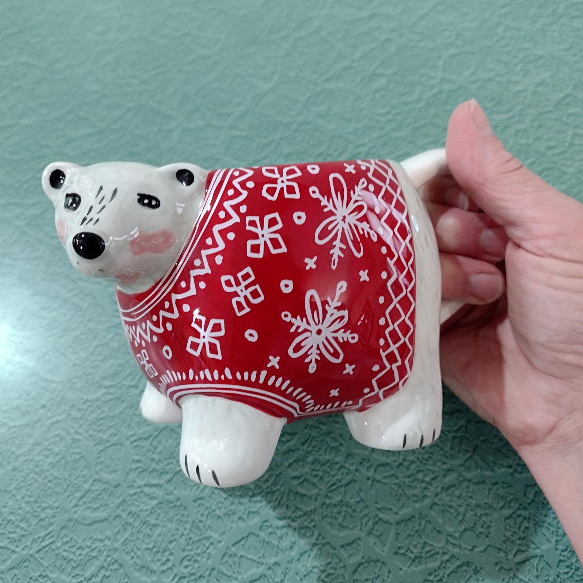 Tag Polar Bear Red Sweater Ceramic Mug, Oversized 16 Ounce Holiday Christmas Coffee Tea Hot Chocolate Mug
