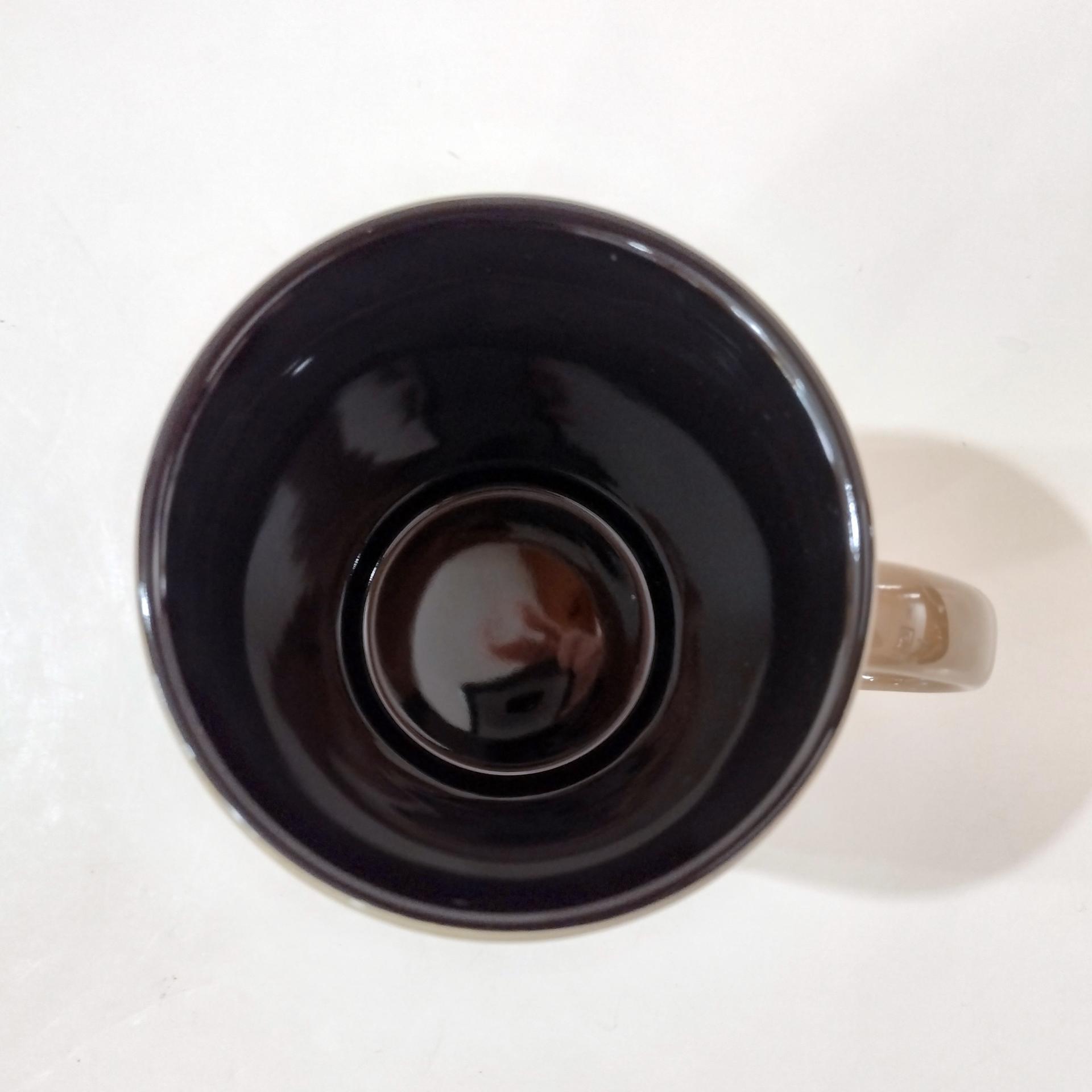 Vintage Tasmanian Devil Loony Toons Character Ceramic Mug, Six Flags Taz 16 Ounce Coffee Mug