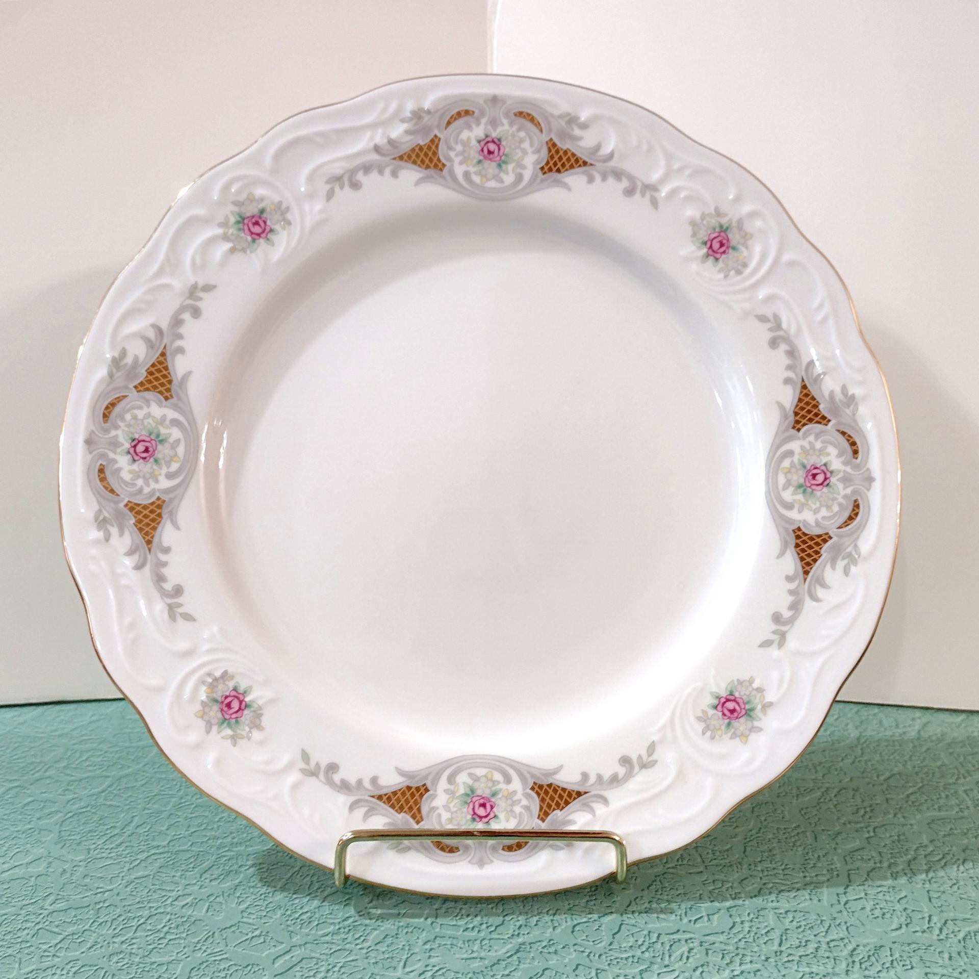 Vintage Menuet Poland Royal Vienna Collection Dinner Plates, Set of Four