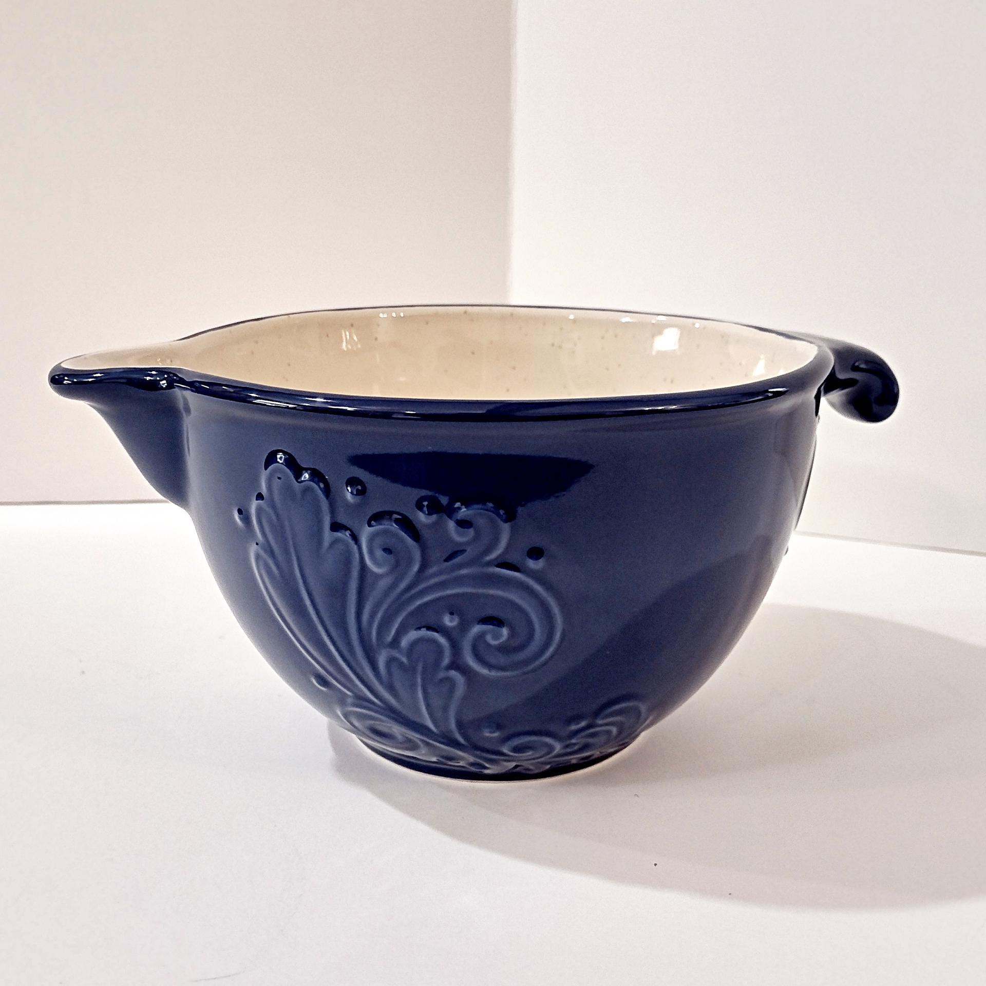 Vintage Pfaltzgraff Weir in Your Kitchen Chicory Small Batter Bowl, Blue and White Ceramic Mixing Bowl with Pour Spout