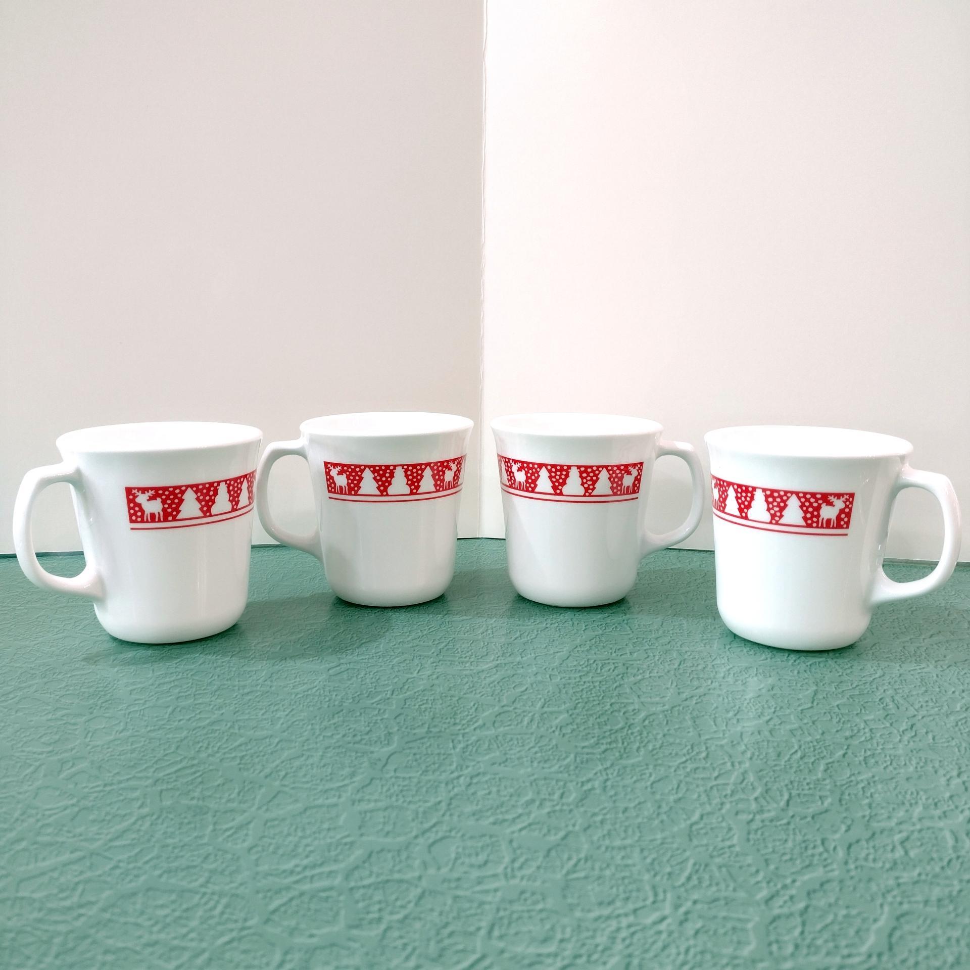 Vintage Corelle Red Winter Festival Coffee Tea Mugs, Set of 4, Corning Christmas Drinkware, Holiday Cups with Handles