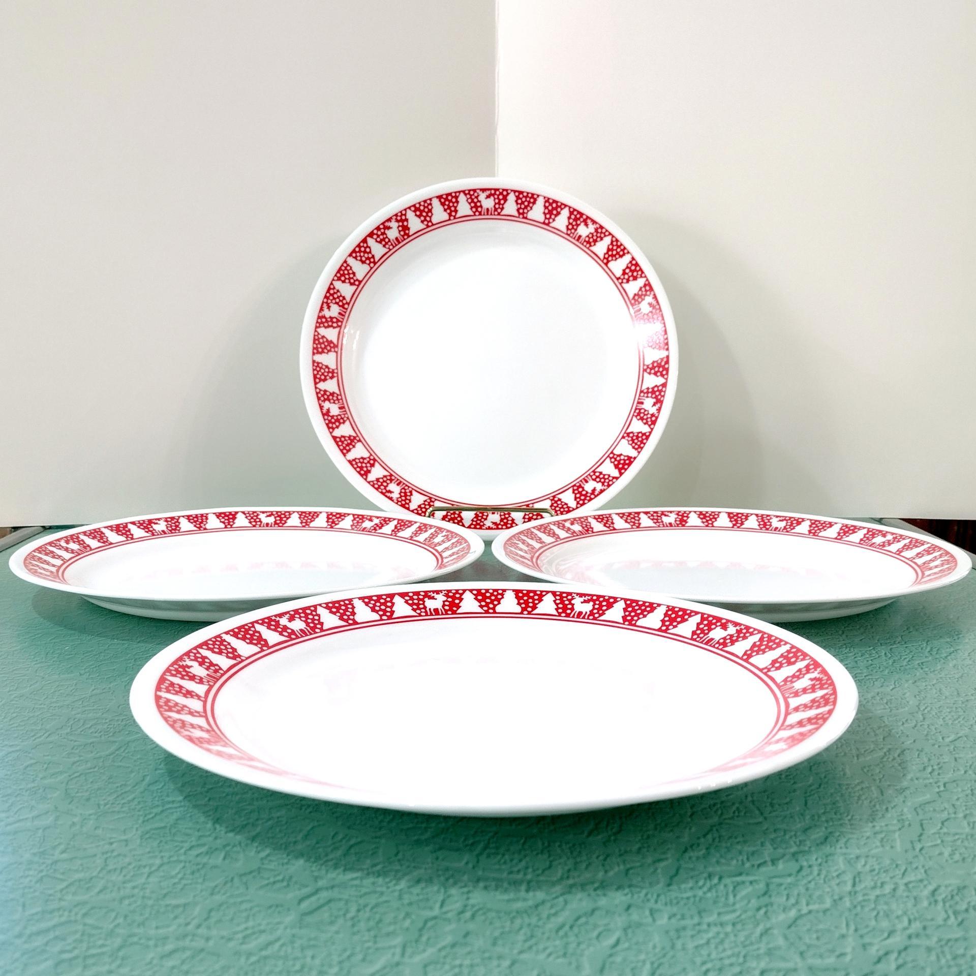 Vintage Corelle Red Winter Festival Dinner Plates, Set of 4, Corning Christmas Servingware, Holiday Dinnerware