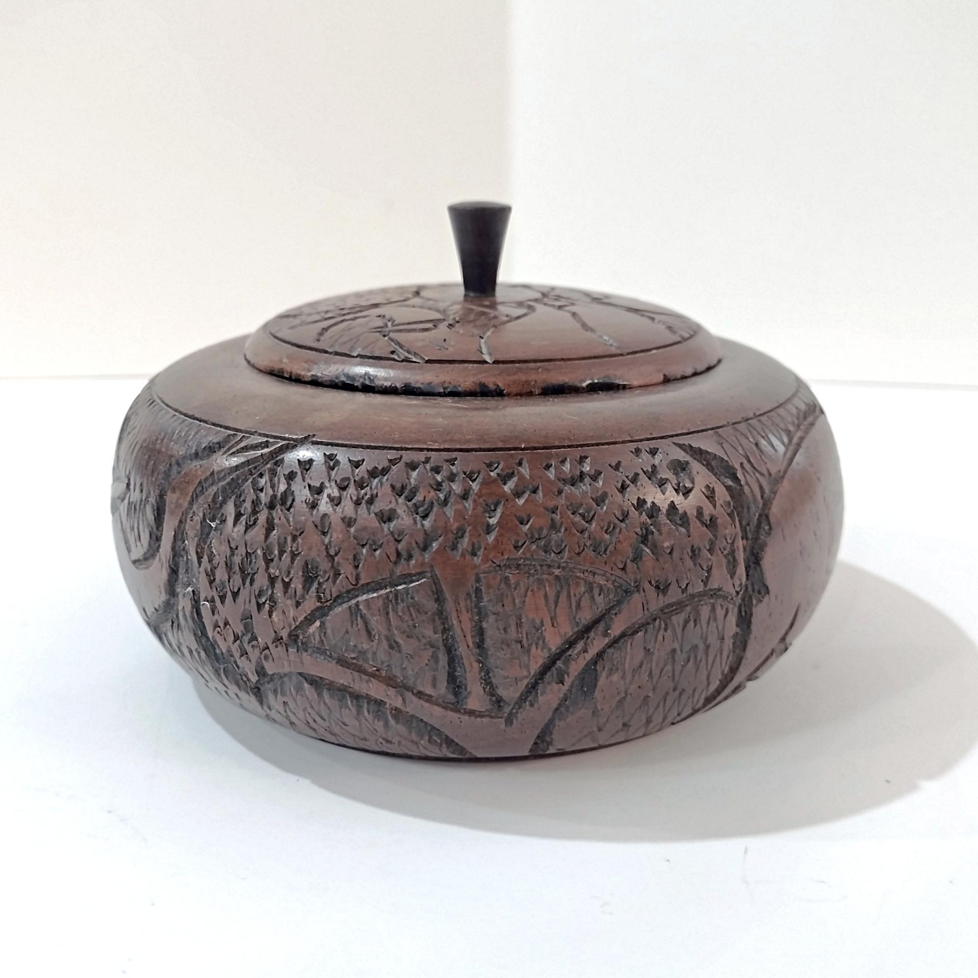Vintage African Carved Wooden Round Trinket Box with Elephant, Rhino, and Hippo, Safari Animal Wood Container with Lid