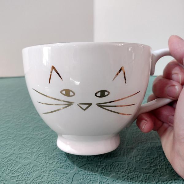 Ceramic Kitty Cat Face 16 Ounce Oversized Coffee Tea Mug with Gold Heart