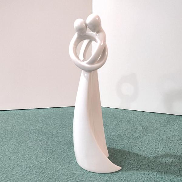 Vintage Circle of Love Inclose White Ceramic Figurine, Enesco Kim Lawrence Art,  9th Anniversary Gift