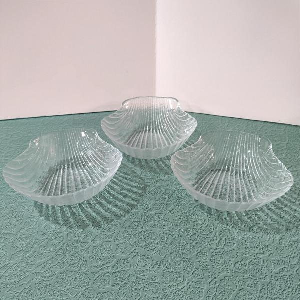 Vintage Arcoroc Coquillage Shell Cereal Bowls, Set of 3