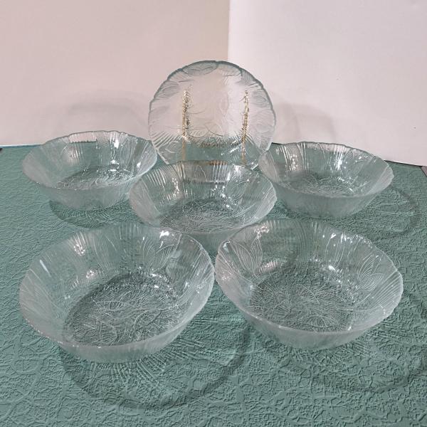 Vintage Arcoroc Canterbury Crocus Clear Glass Cereal Salad Bowls, Set of 6