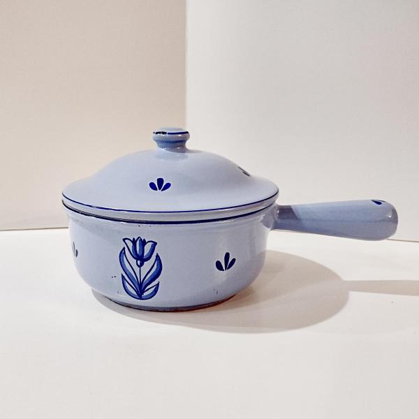 Vintage Dru Holland Cast Iron Enamel 7 Inch Sauce Pan, Light Blue Tulip Design, Druware Dutch Cookware