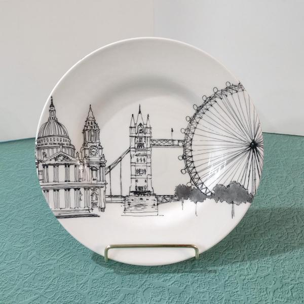 Vintage Royal Stafford City Scenes London Ferris Wheel Salad Plate
