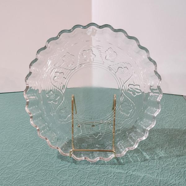 Vintage Fluted 9 to 10 Inch Pie Plate, Quiche Dish, Georgetown Collection by Toscany