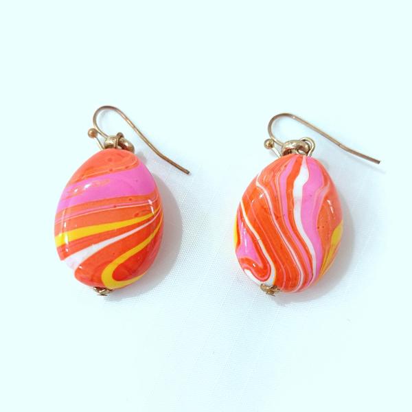 Vintage Pink, Orange, Yellow, and White Swirled Retro Dangle Drop Earrings