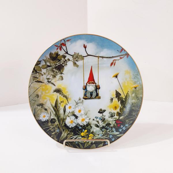 Vintage Little Swinger, Fairmount Perfect Porcelain Gnomes Four Seasons Plate 1, Collectible Decorative Plate